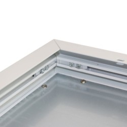 Aufputz-Rahmen für LED Panel (62 cm x 62 cm) schneller und einfacher Aufbau Aufputz-Rahmen für LED Panel (62 cm x 62 cm) schneller und einfacher Aufbau